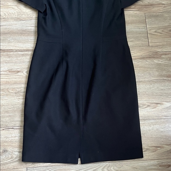 Hugo Boss Black V-Neck Short Sleeve Mini Dress - Picture 7 of 8